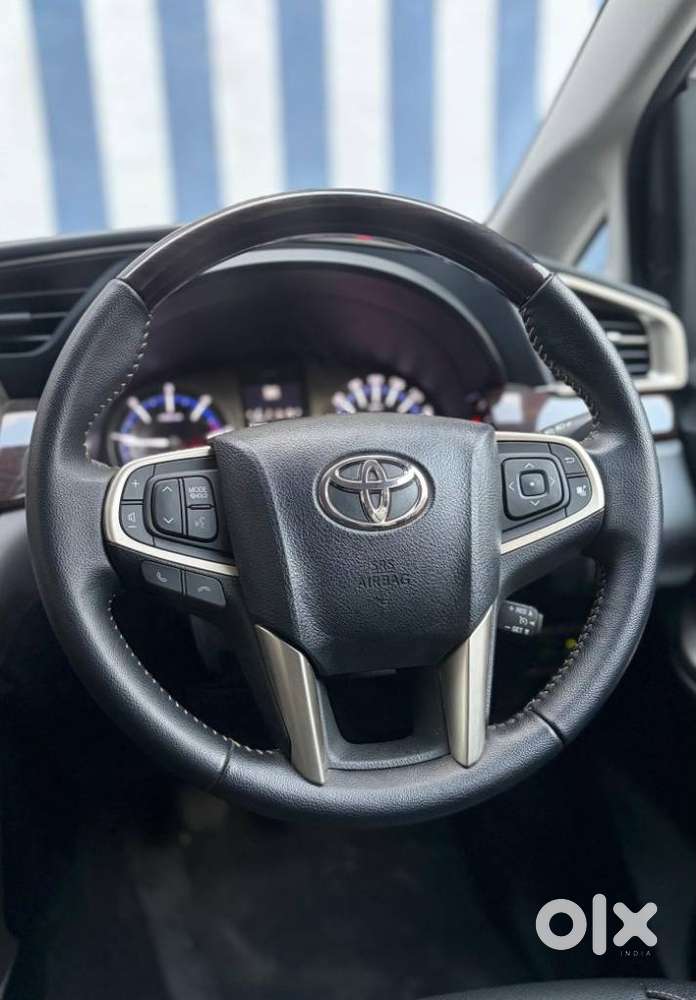 Toyota Innova Crysta, 2023, Diesel