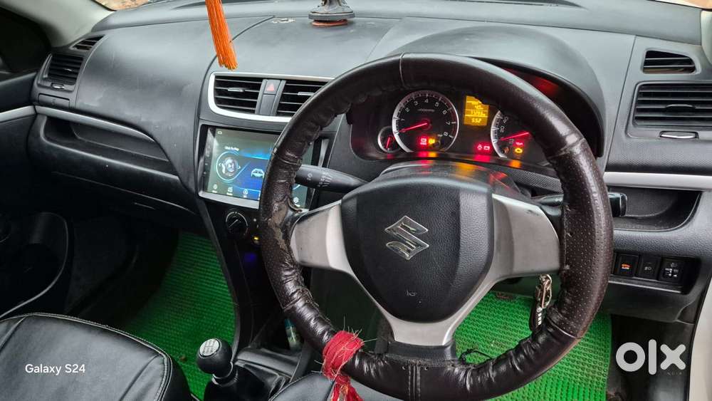 Maruti Suzuki Swift Vxi, 2014, Petrol