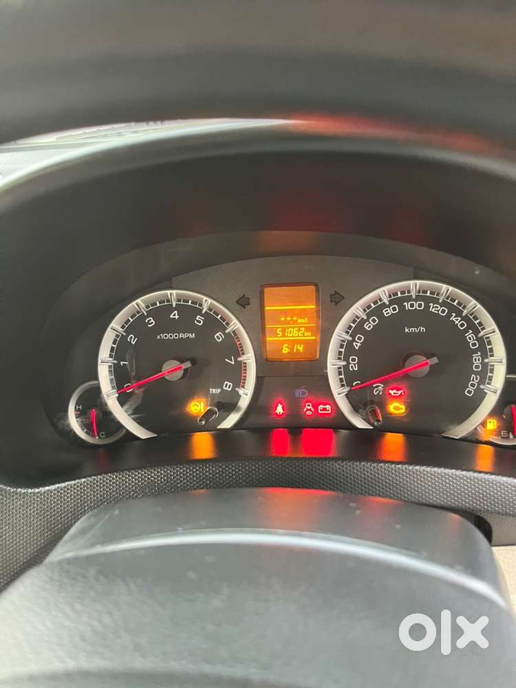 Swift Dzire Petrol 2013