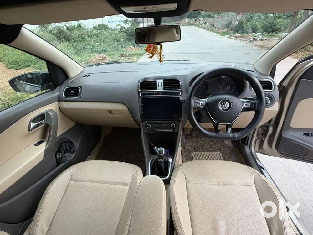 Volkswagen Vento Diesel, 2015 Model // Highline Topend // 113500 Km