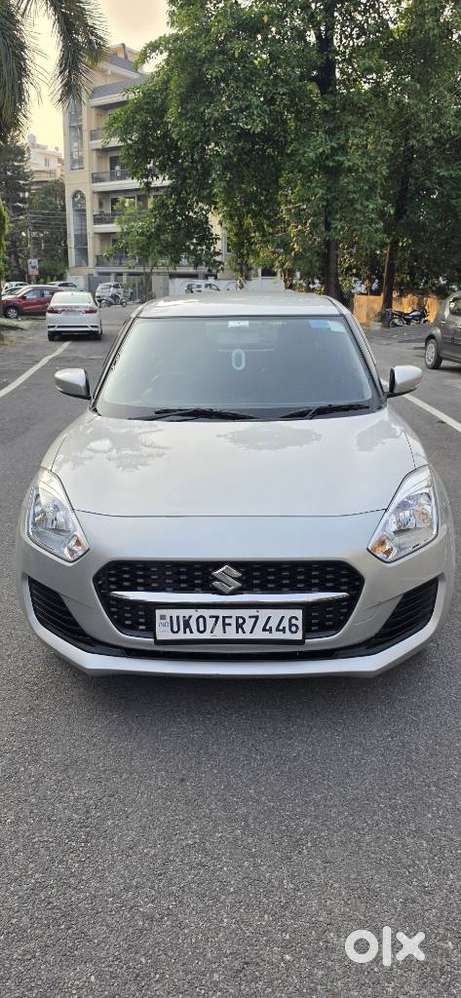 Maruti Suzuki Swift Vxi Optional, 2024, Petrol
