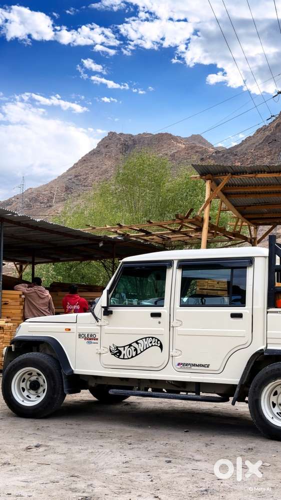 Mahindra Bolero 4 &times; 4.   2025 Diesel Well Maintained