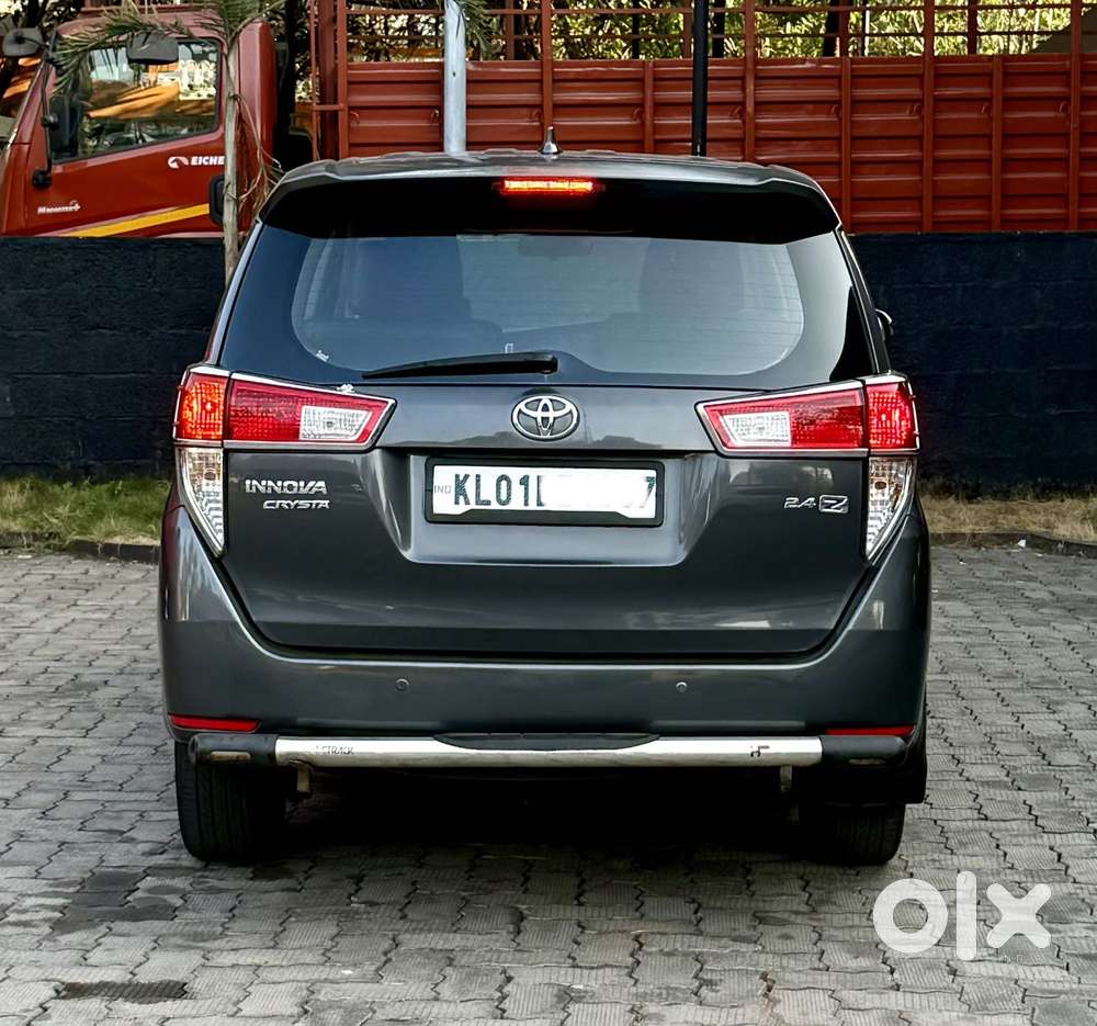 Toyota Innova Crysta 2.4 Z 7 Str, 2016, Diesel