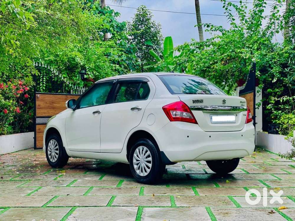 Maruti Suzuki Dzire 1.2 Vxi, 2016, Petrol