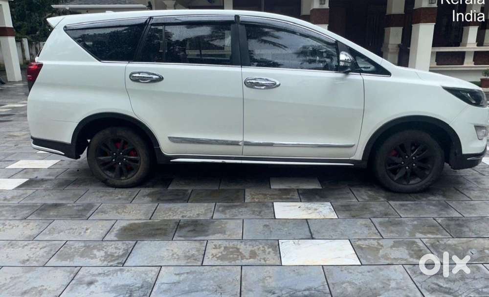 Toyota Innova Crysta 2017 Diesel Automatic