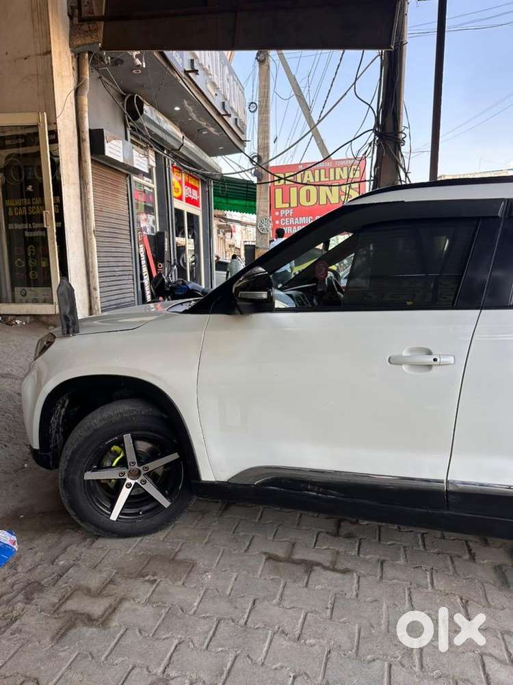 Maruti Suzuki Vitara-brezza 2020 December Petrol Well Maintained