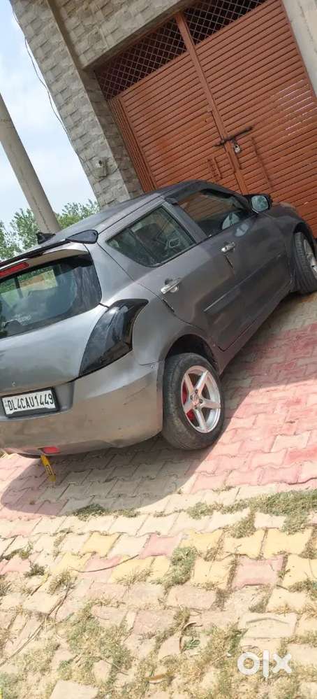 Maruti Suzuki Swift 2015 Cng & Hybrids 95 Km Driven