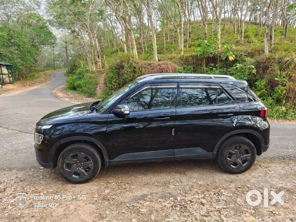 Hyundai Venue Sx, 2022, Petrol