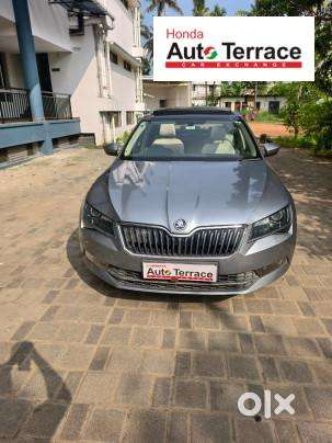 Skoda Superb 1.8 Elegance Tsi At, 2016, Petrol