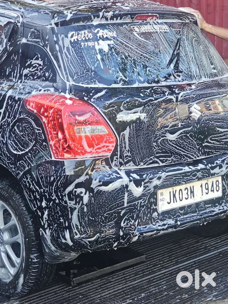 Maruti Suzuki Swift 2023 Petrol 38000 Km Driven