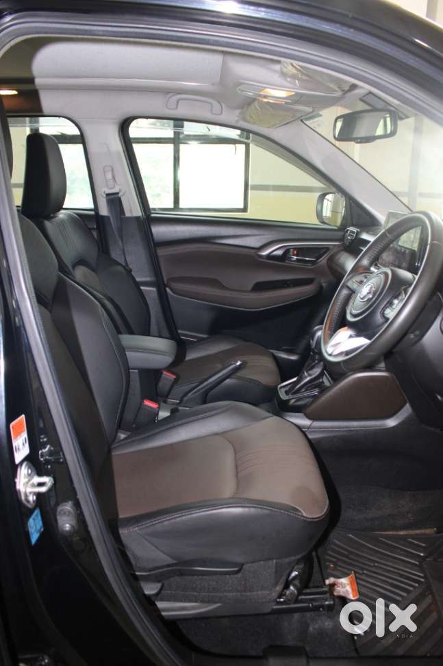 Toyota Urban Cruiser Hyryder 1.5 V Neo Drive At, 2025, Petrol