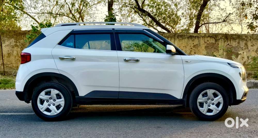 Hyundai Venue S, 2020, Petrol