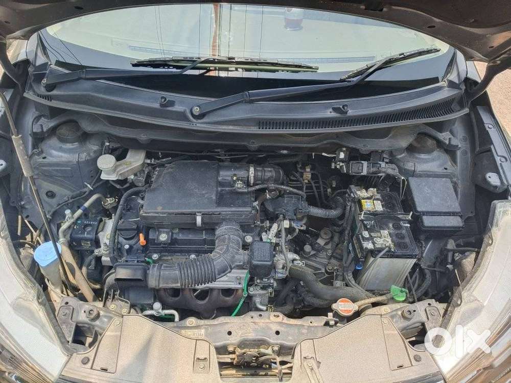 Maruti Suzuki Ertiga 1.5 Vxi, 2024, Petrol