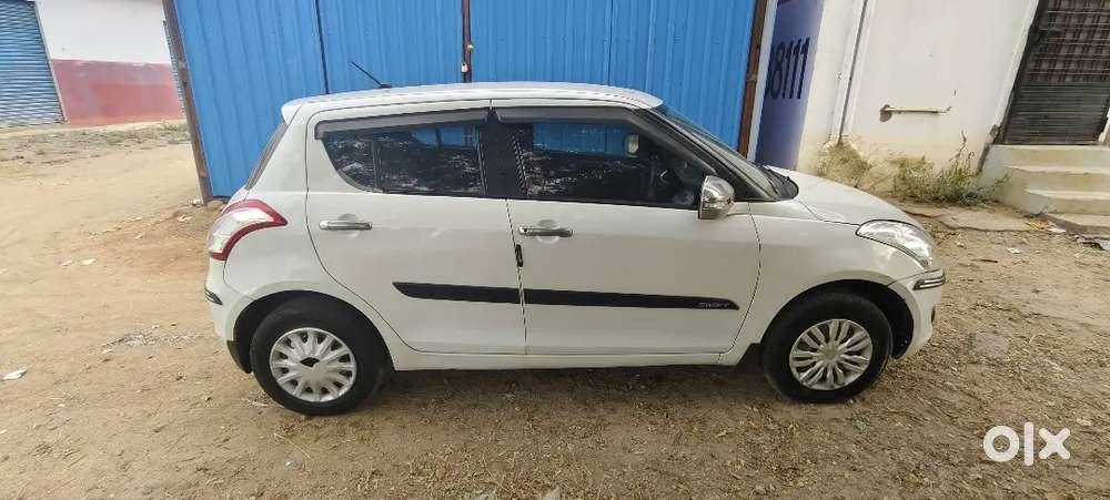 Maruti Suzuki Swift 2013 Diesel 140000 Km Driven