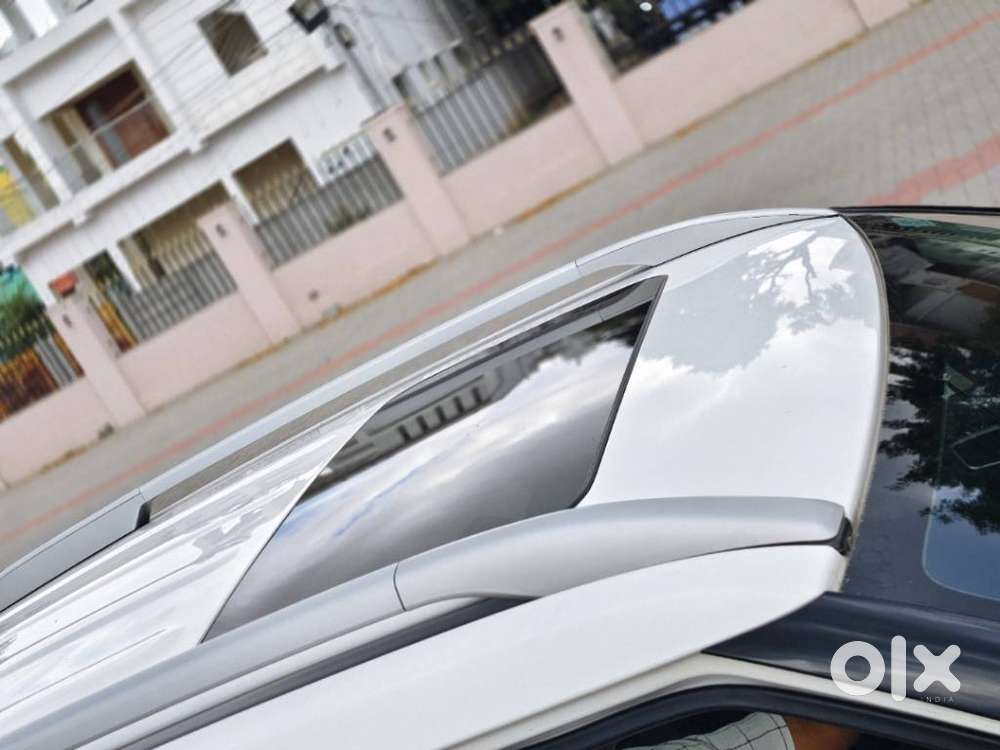 Hyundai Venue 1.0 Sx (o) Turbo Dct Dual Tone, 2020, Petrol
