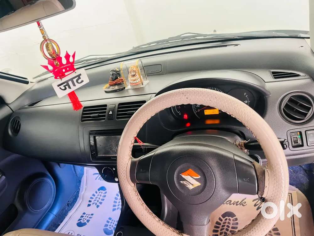 Maruti Suzuki Swift 2010 Petrol
