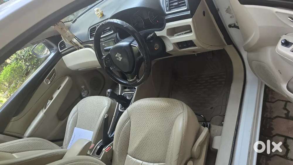 Maruti Suzuki Ciaz Vdi+ Diesel | 1st Owner | Ch Registered