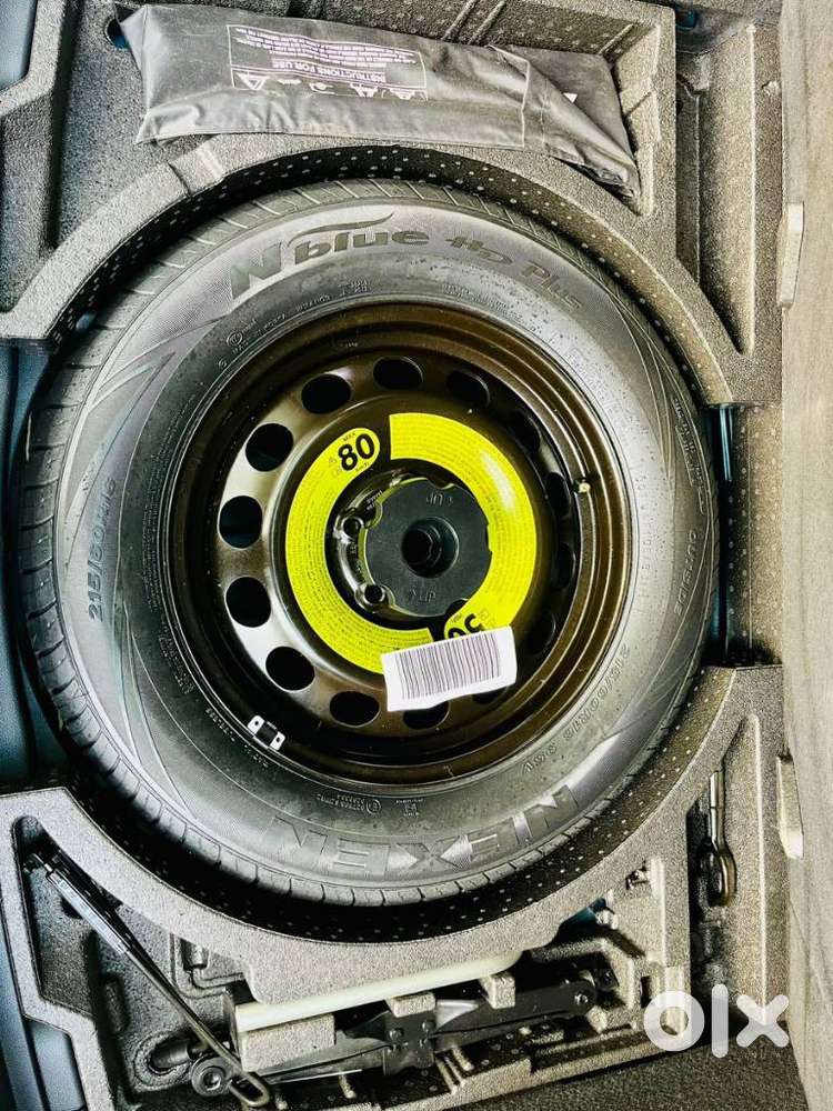 Skoda Karoq 1.5 Style At, 2020, Petrol