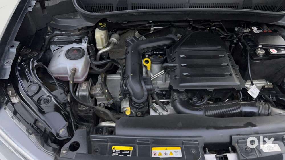 Volkswagen Taigun Topline 1.0 Tsi At (electric Seats), 2022, Petrol