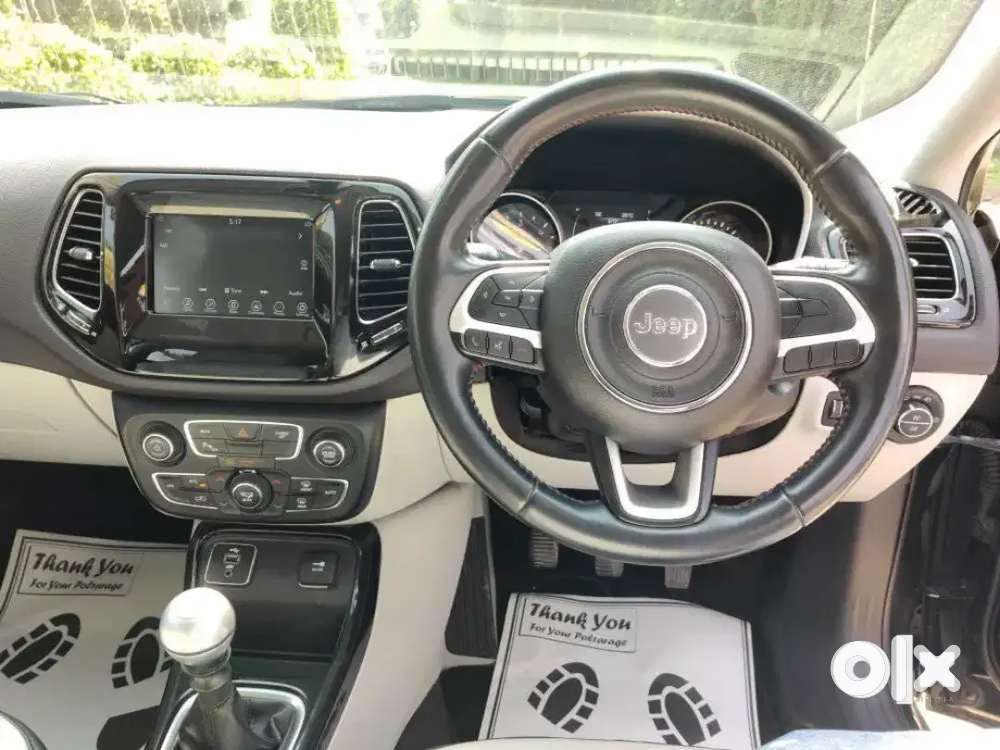 Jeep Compass, Complete Show Room Track