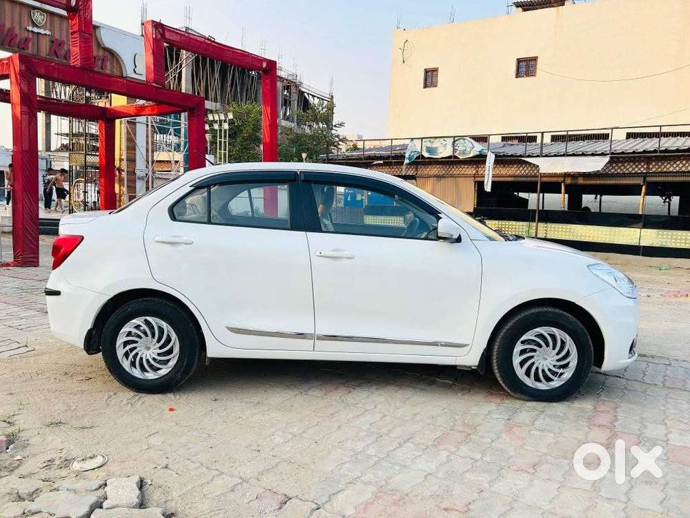 Maruti Suzuki Dzire 1.2 Vxi, 2023, Cng & Hybrids