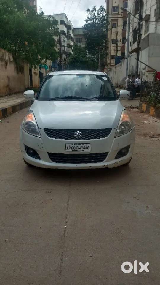Maruti Suzuki Swift Vdi, 2010, Diesel