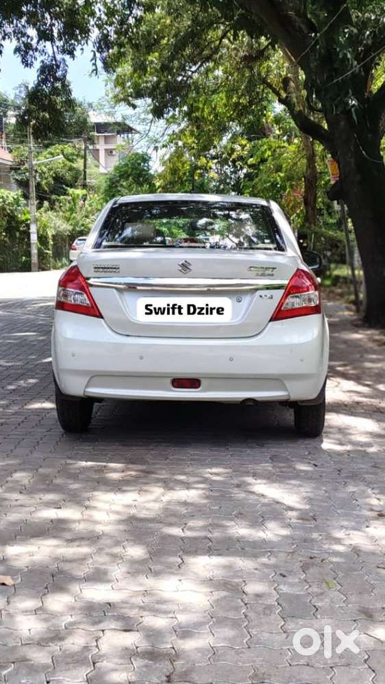 Maruti Suzuki Dzire 1.2 Vxi, 2014, Petrol