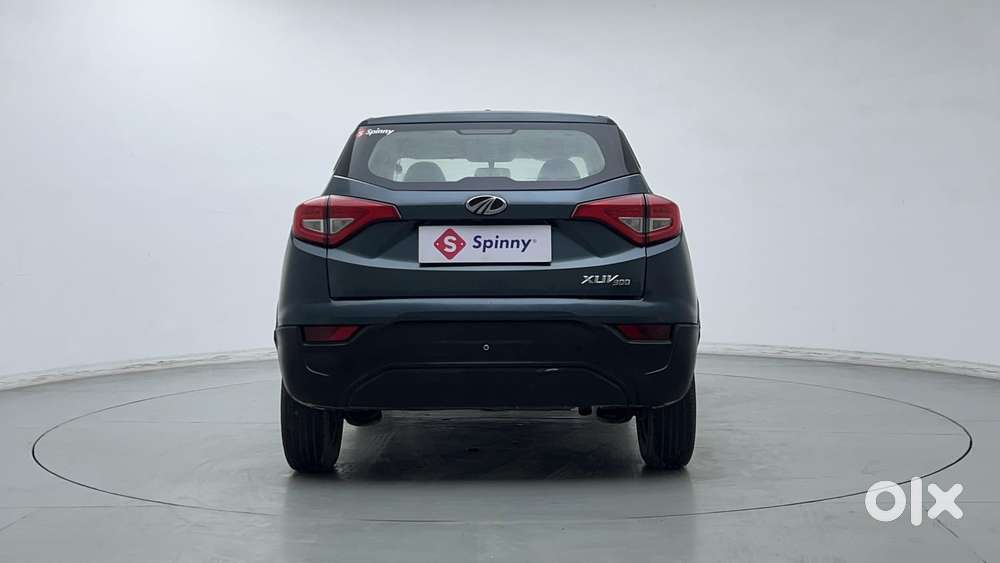 Mahindra Xuv300 W4 Diesel, 2022, Diesel
