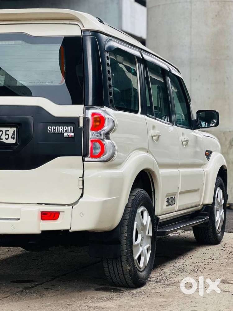 Mahindra Scorpio S6 Plus, 2015, Diesel