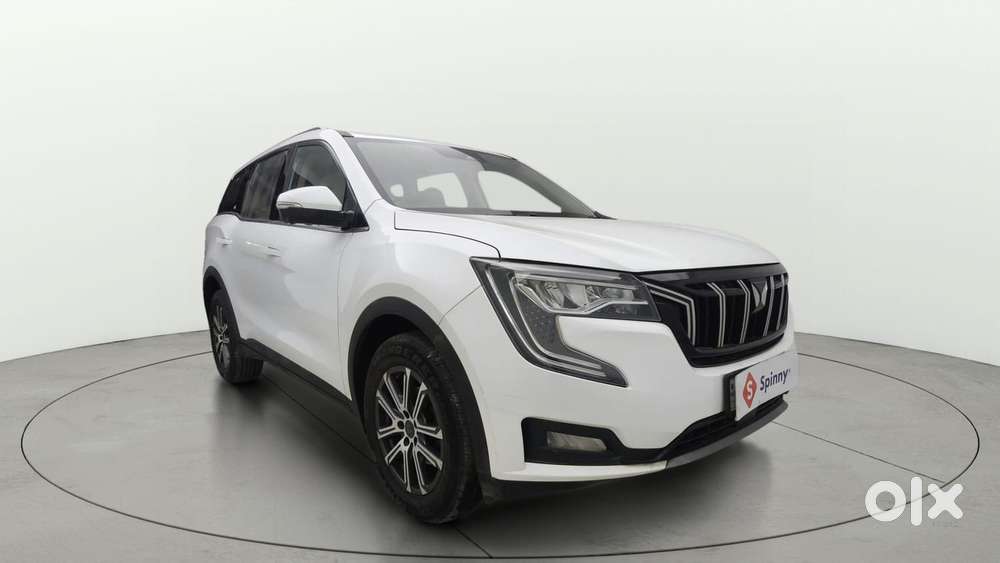 Mahindra Xuv700 2.0 Ax 7 Petrol At Luxury Pack Str, 2023, Petrol