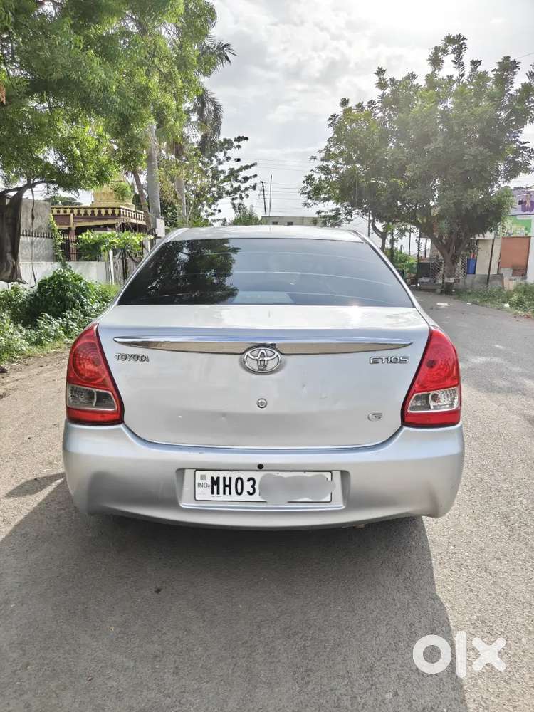 Toyota Etios G 2011 Cng