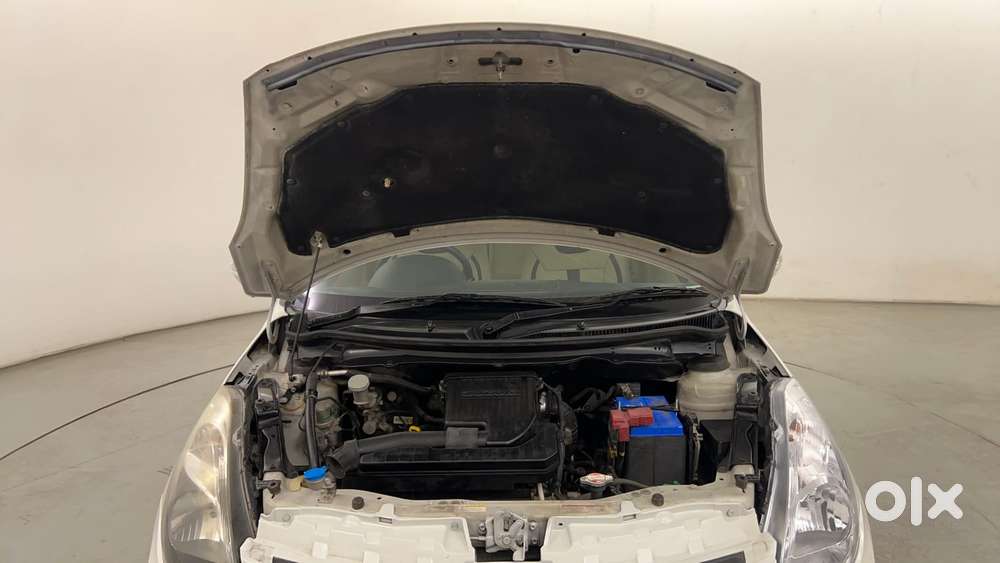 Maruti Suzuki Swift Dzire 1.3 Vxi, 2015, Petrol