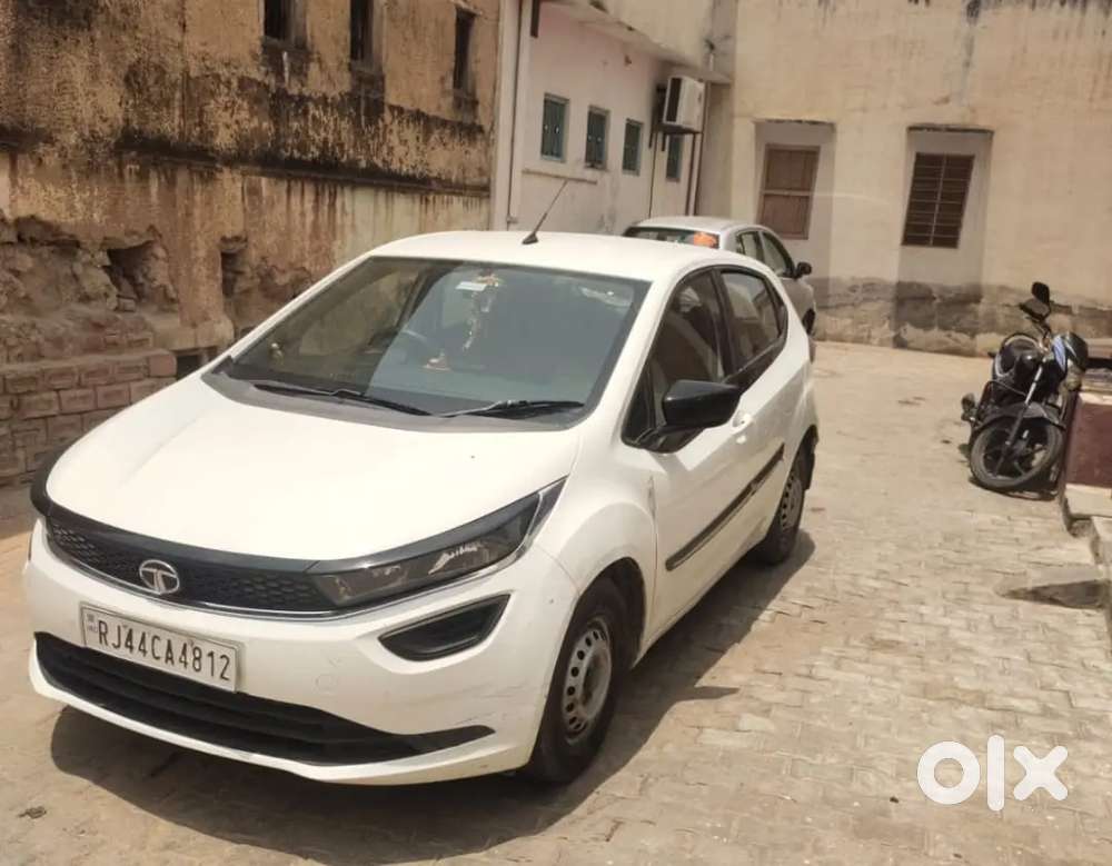 Tata Altroz 1.2 Petrol 2021