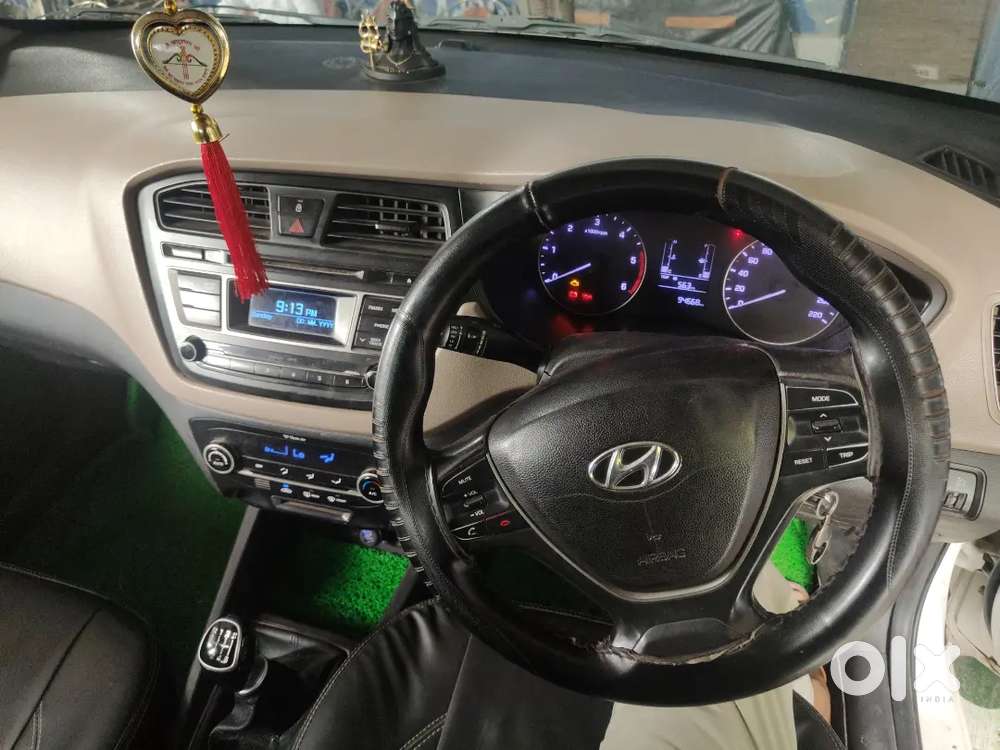 Hyundai I20 Spotz 2015