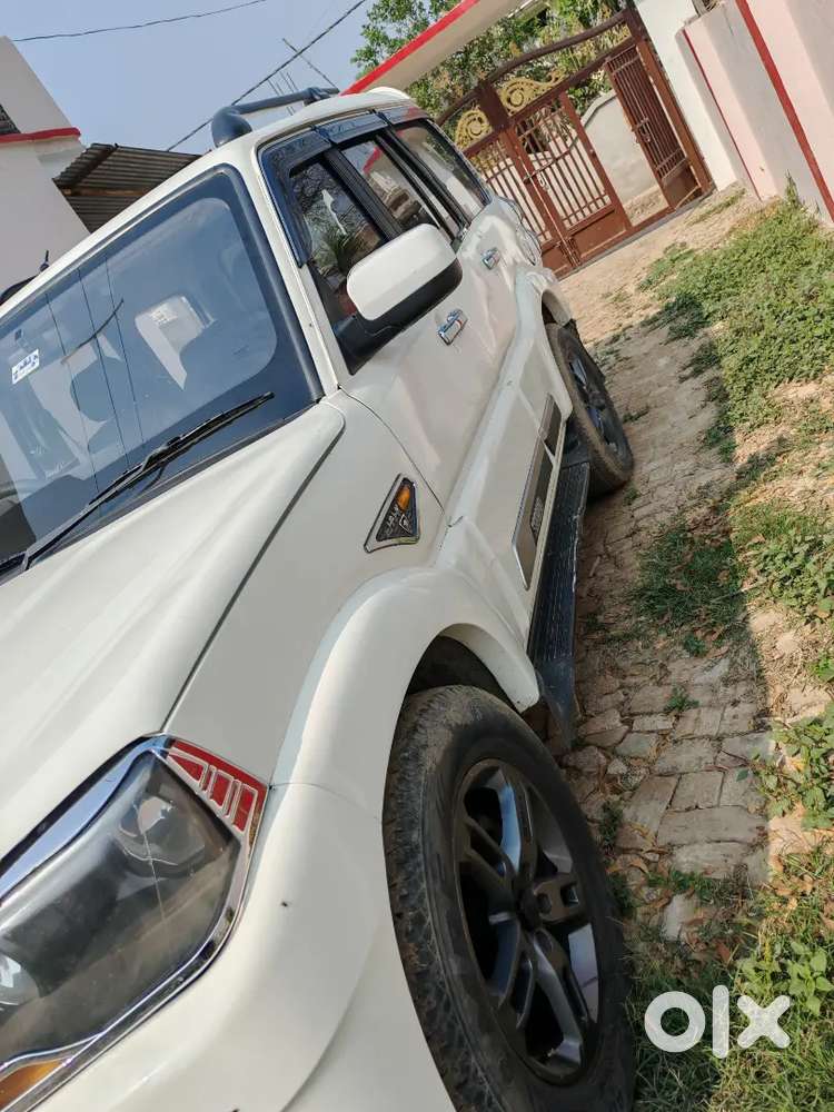 Mahindra Scorpio S4 2015 Model