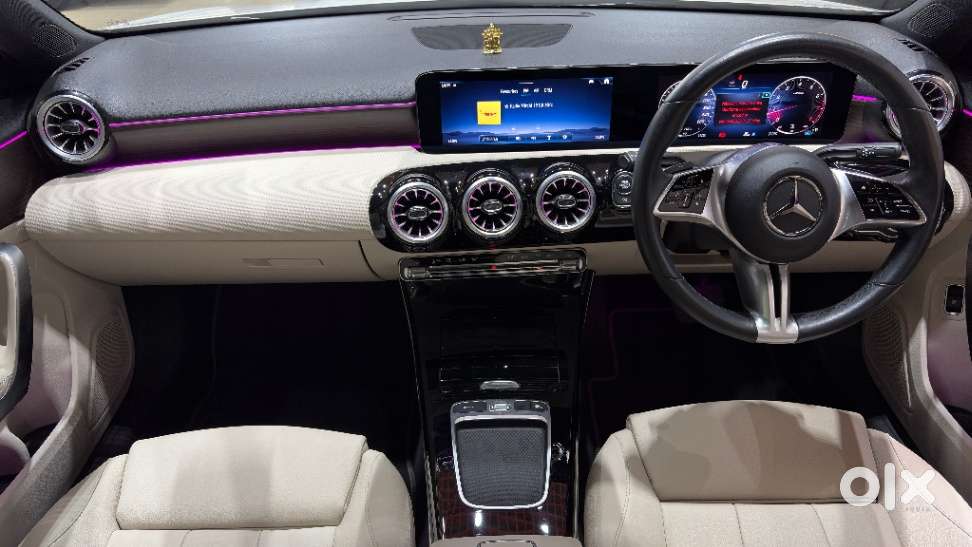 Mercedes-benz A-class Limousine 200, 2024, Petrol