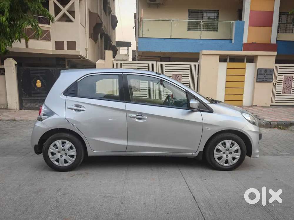 Honda Brio 2013 Petrol Well Maintained