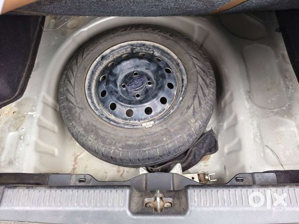 Maruti Suzuki Dzire 1.2 Vxi, 2021, Petrol