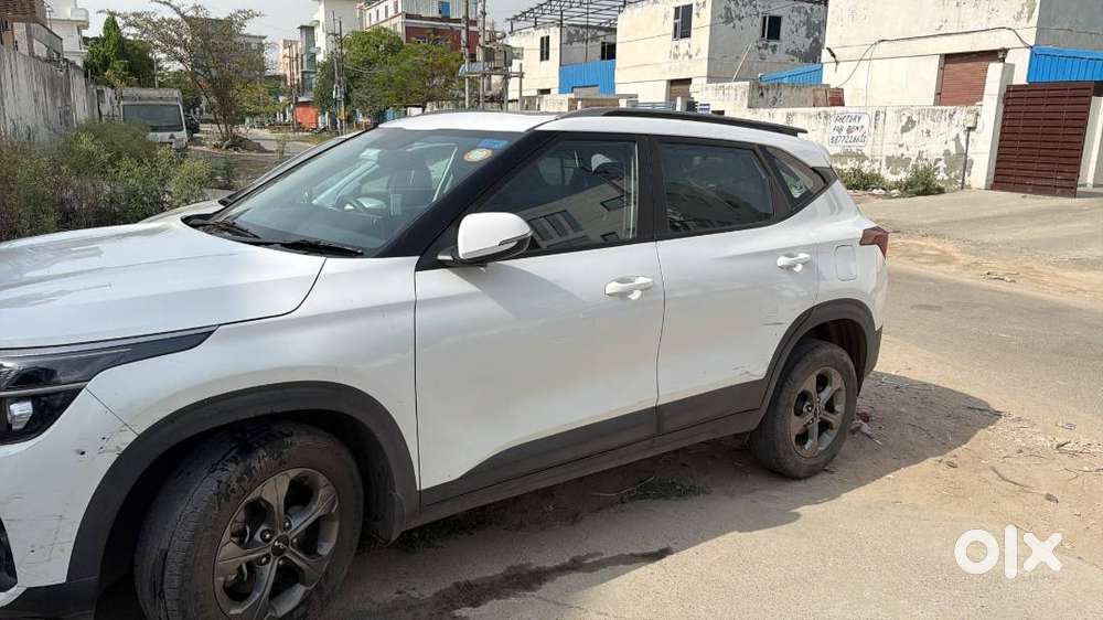 Kia Seltos 2023 Petrol Well Maintained