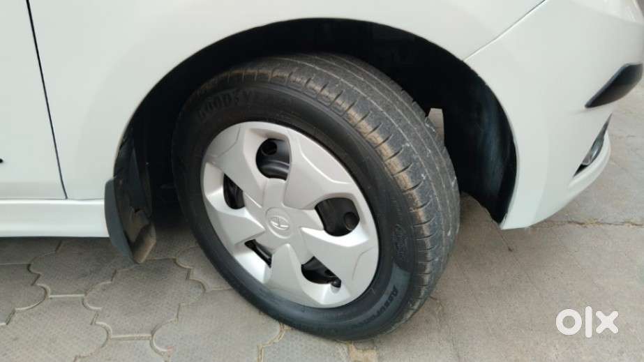 Tata Tiago Xz, 2017, Petrol