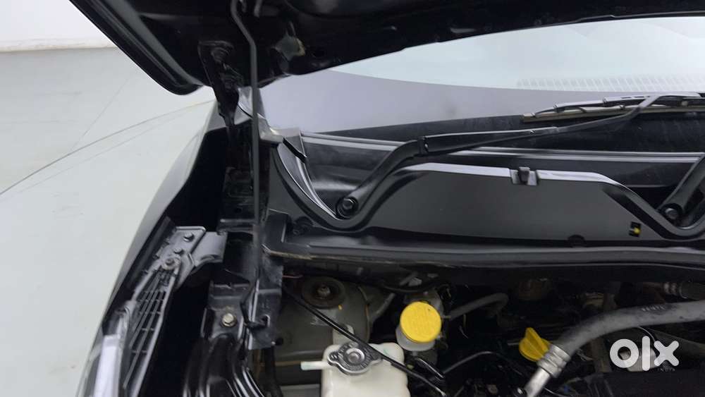 Nissan Magnite 1.0 Xv, 2023, Petrol