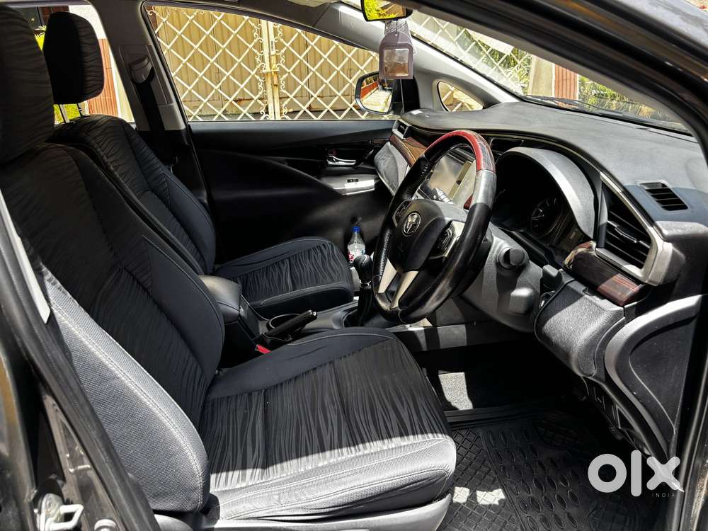 Toyota Innova Crysta [2020-ongoing] 2.4 Vx 8 Str, 2018, Diesel