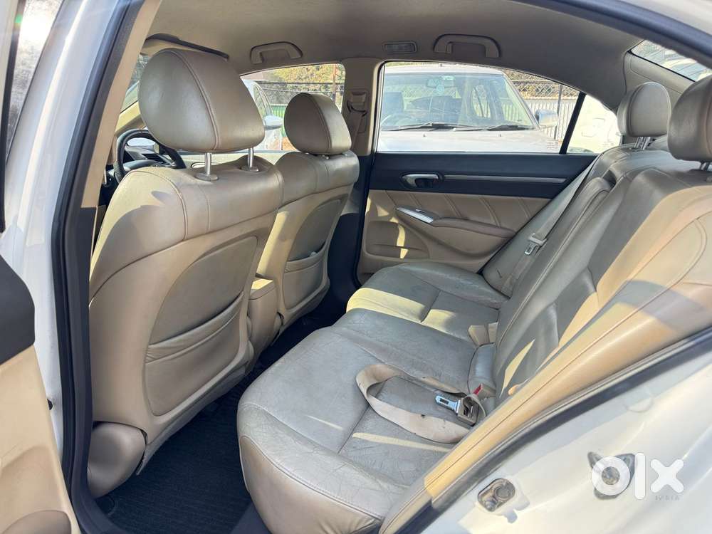 Honda Civic 1.8 V Mt, 2011, Petrol