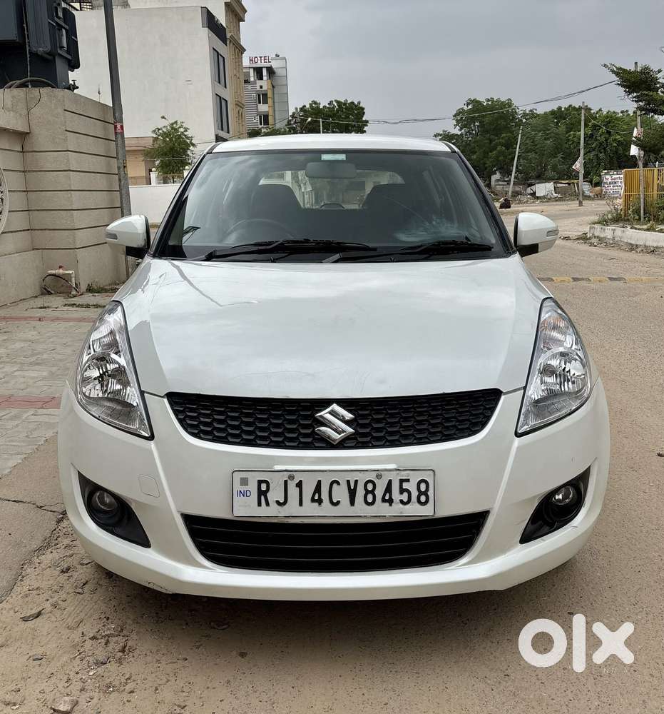 Maruti Suzuki Swift 1.2 Lxi (o), 2014, Petrol