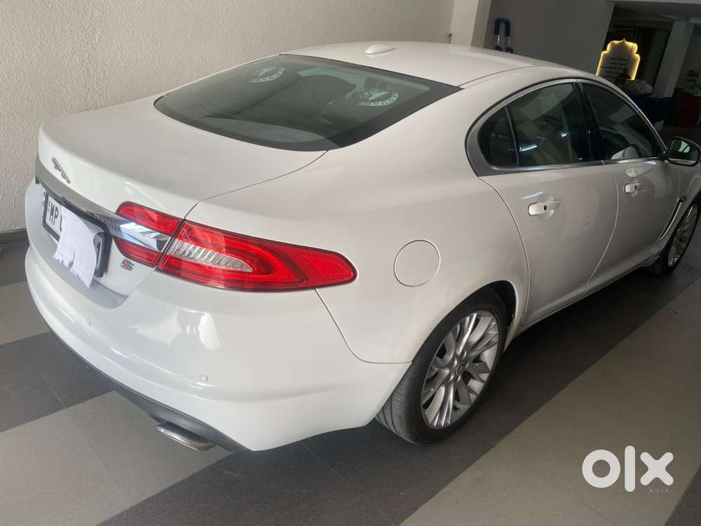 Jaguar Xf 2013 Diesel 106500 Km Driven