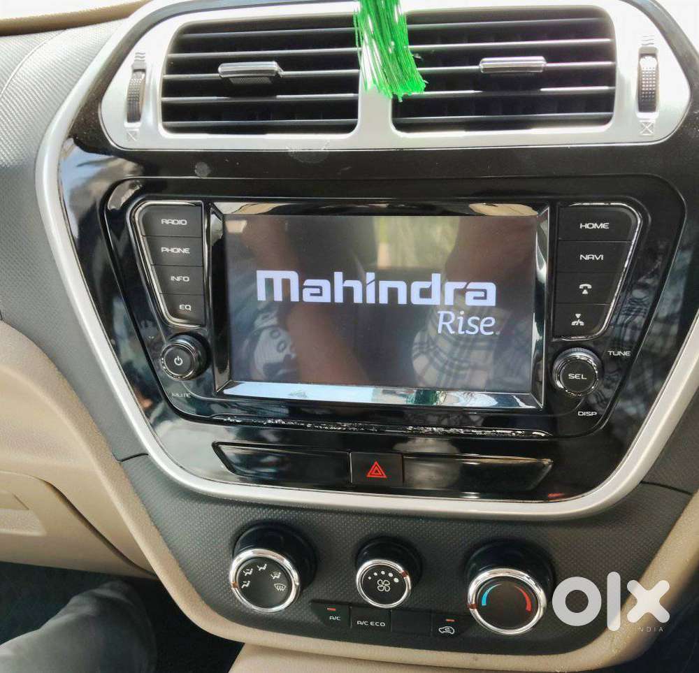 Mahindra Tuv 300 T10 Opt, 2018, Diesel