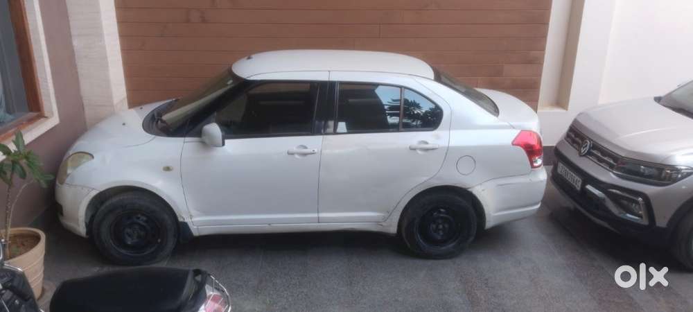 Maruti Suzuki Swift Dzire 2009 Petrol 134000 Km Driven