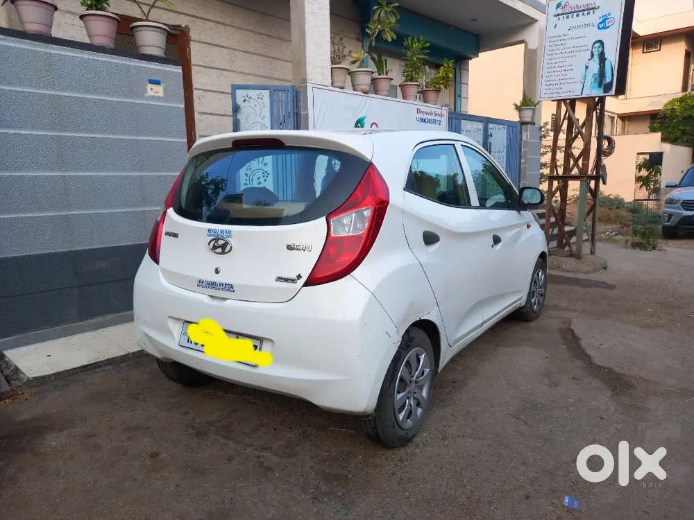 Hyundai Eon Magna 2012 Petrol