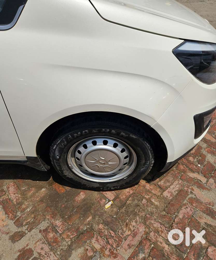 Mahindra Marazzo M2, 2020, Diesel