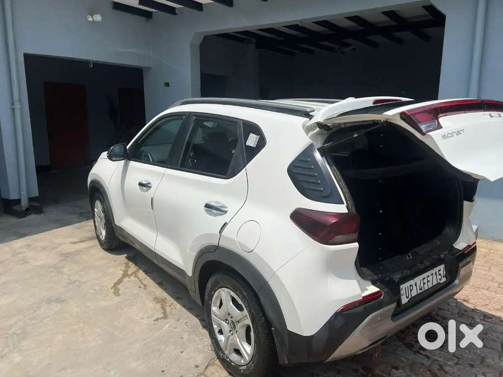 Kia Sonet Petrol 2022